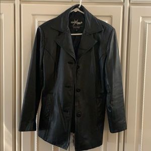 Men’s Leather coat size medium